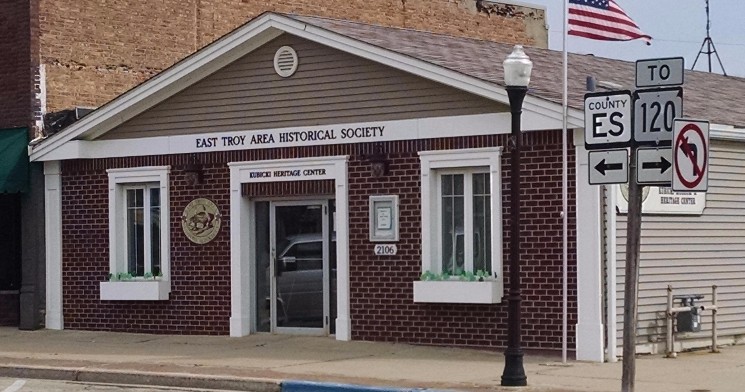 East Troy Area Historical Society hosts Business After 5