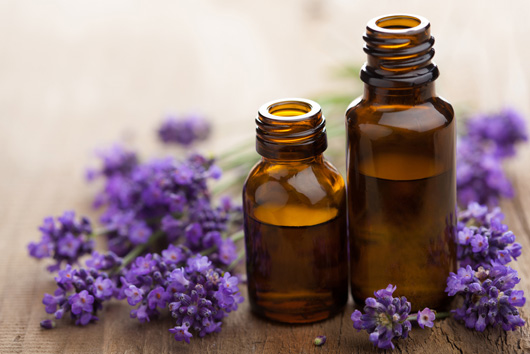 Essential Oil Basics: A Beginners Guide to Using Them