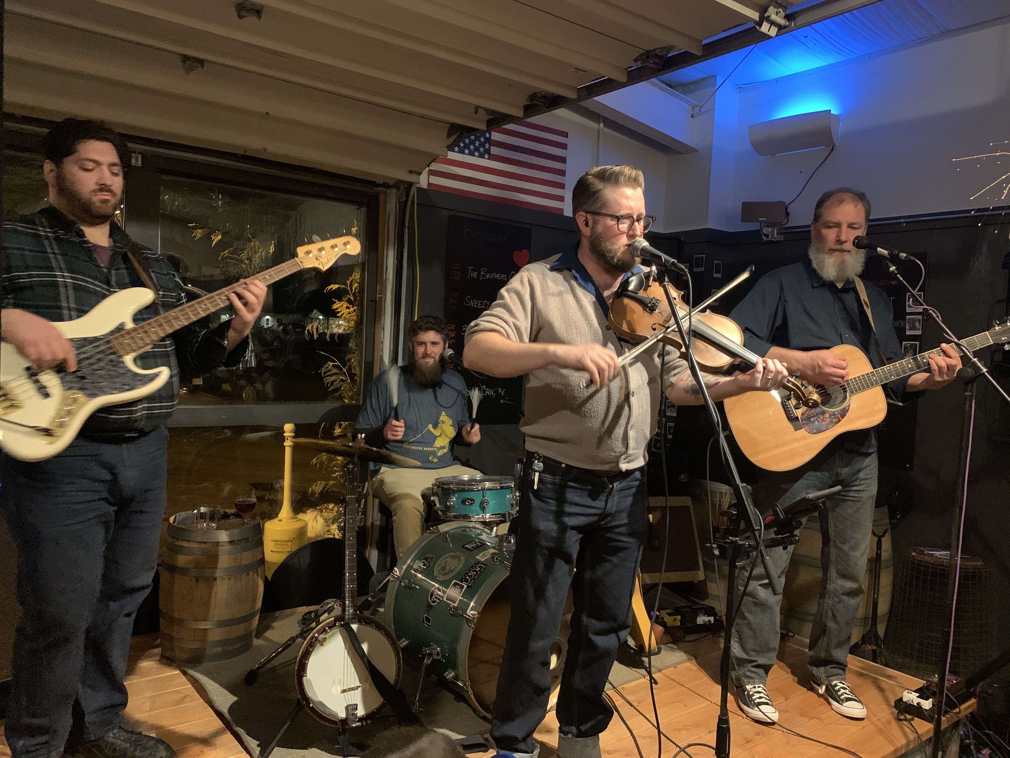 Brothers Quinn at The Hive Taproom