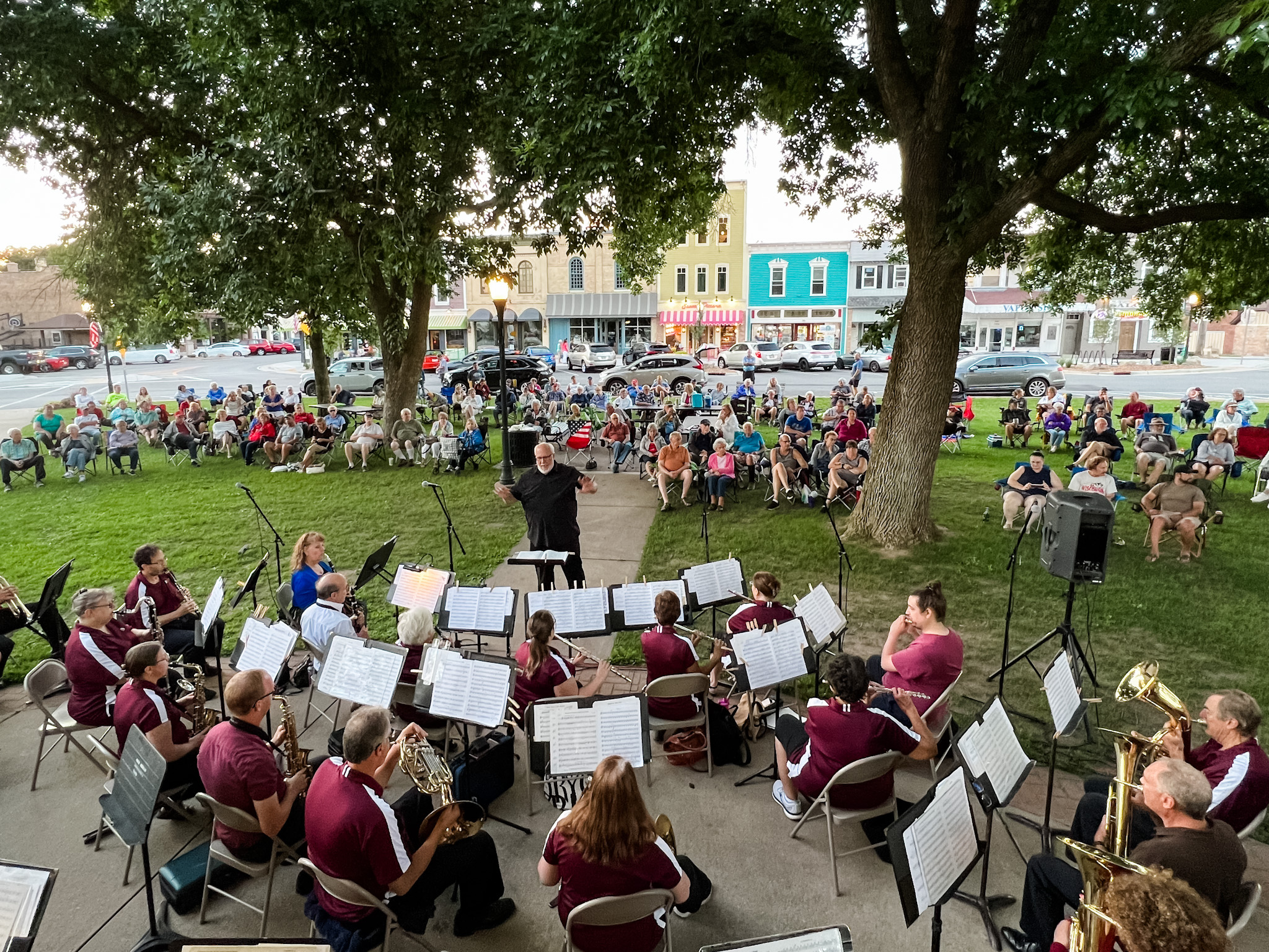 Thursday Nights on the Square Return · East Troy Area Chamber of Commerce